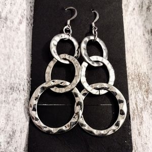 Beautiful Silver Plated Dangling Earrings.